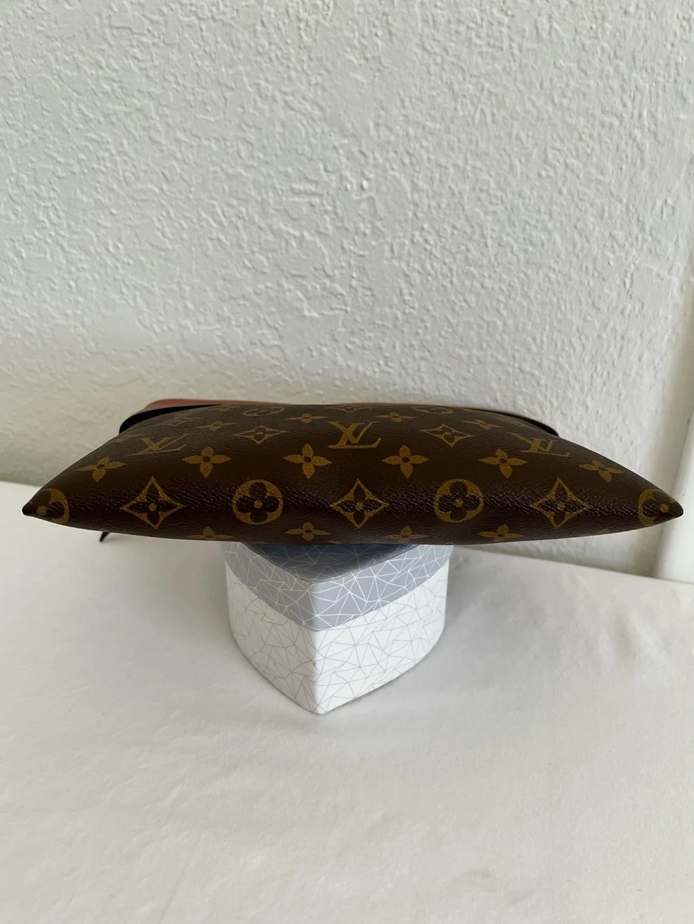 Louis Vuitton Tuileries Pochette Bag